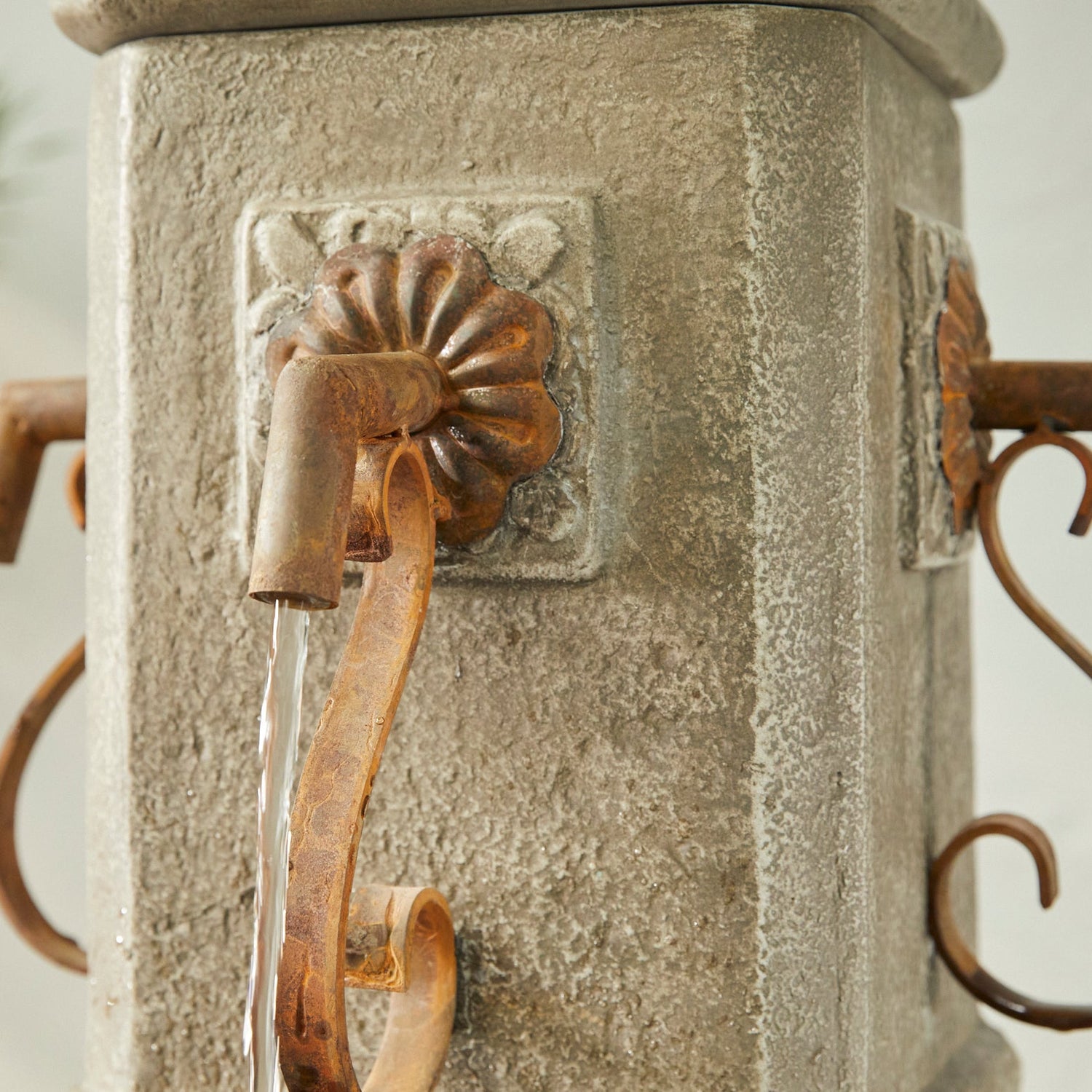 Altico Drift & Flow Courtyard